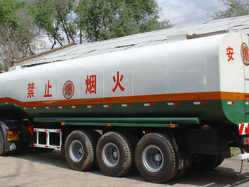 油罐車(chē)