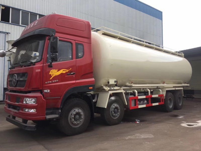 低密度粉粒物料運(yùn)輸車