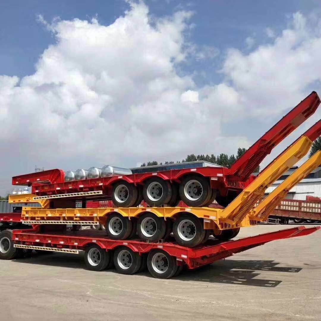 三線(xiàn)六橋大件運(yùn)輸車(chē)